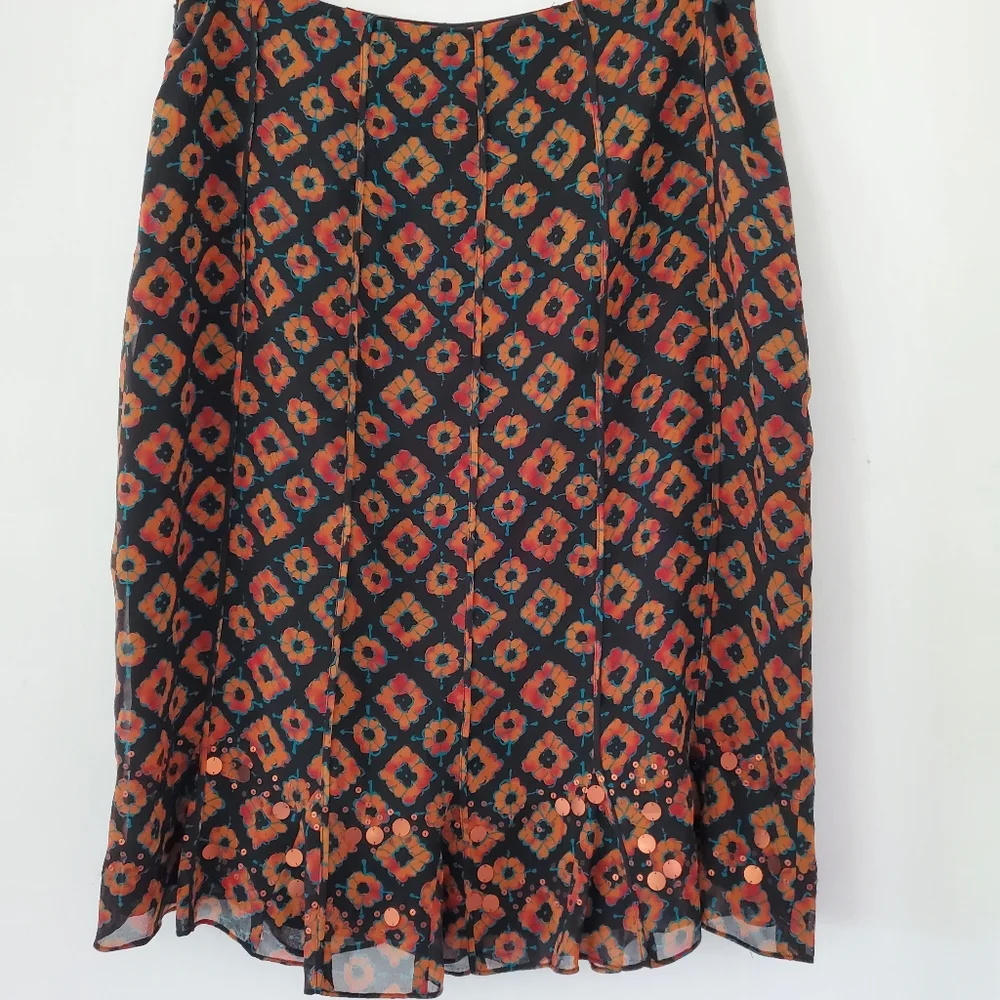 100% Silk Black Rust Print Skirt 12 Copper Sequins Ruffle Hem JONES NEW YORK EUC